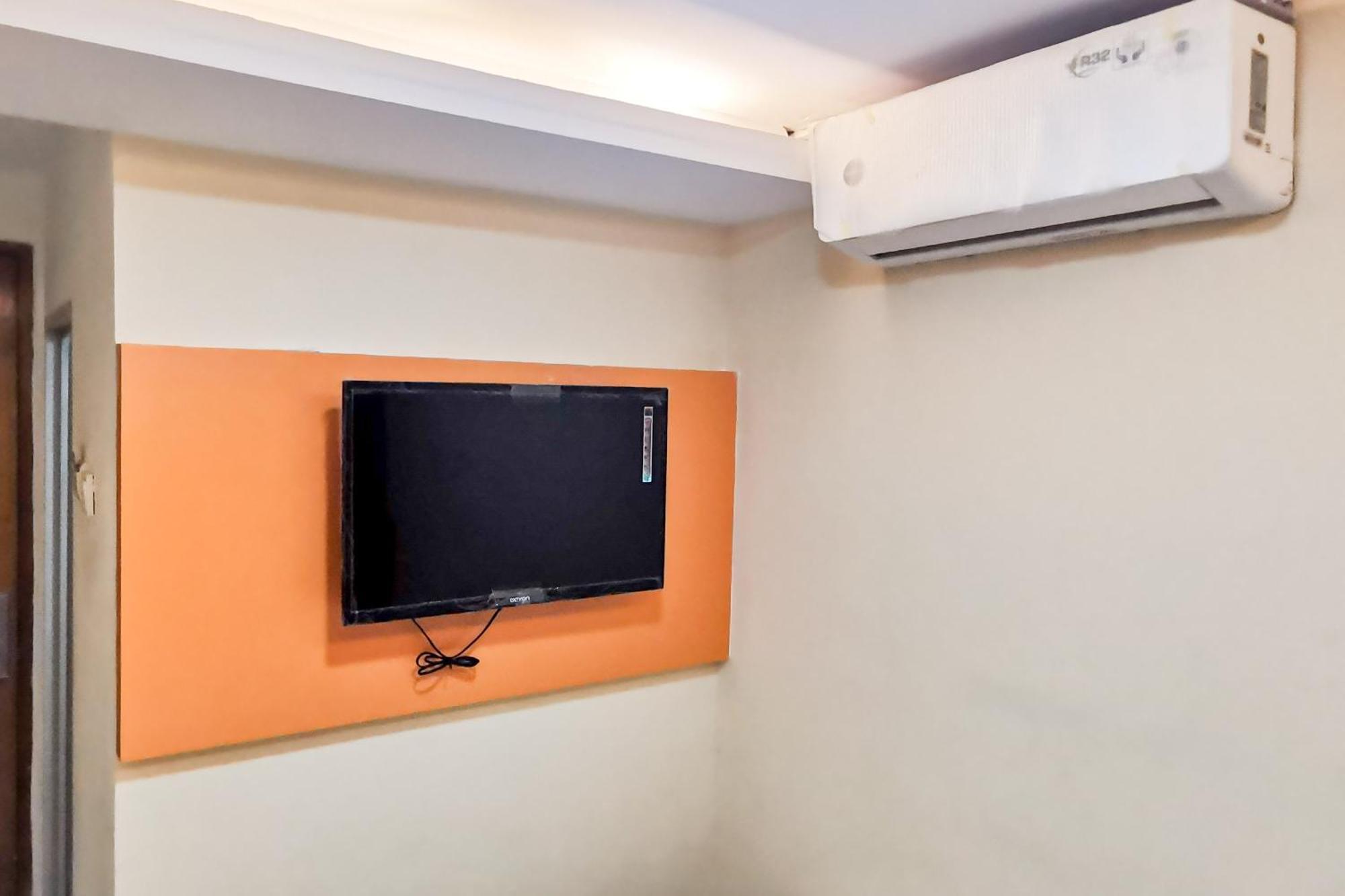 Tng Hotel Redpartner Jakarta Buitenkant foto